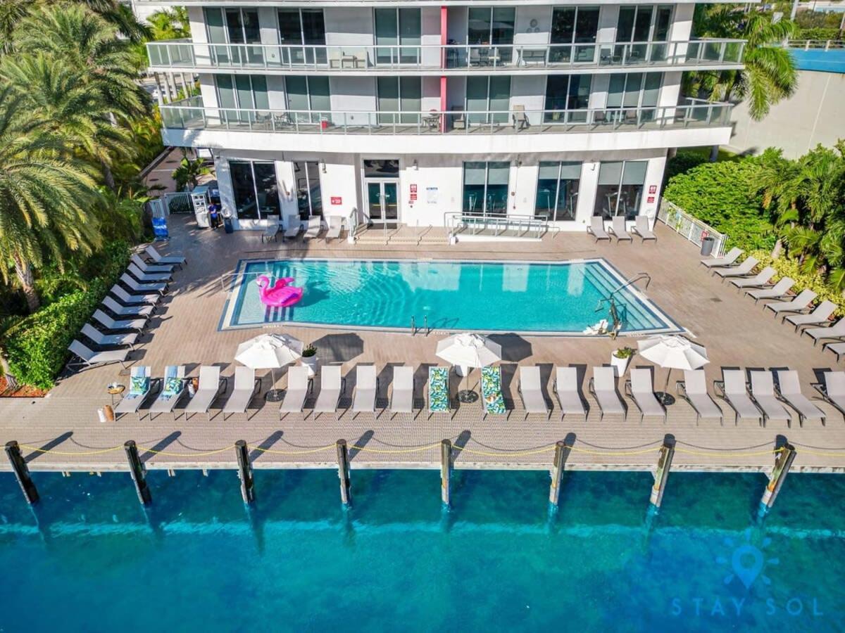 Pool - Infinity View - Balcony - Gym - Near Beach Hallandale Beach Buitenkant foto